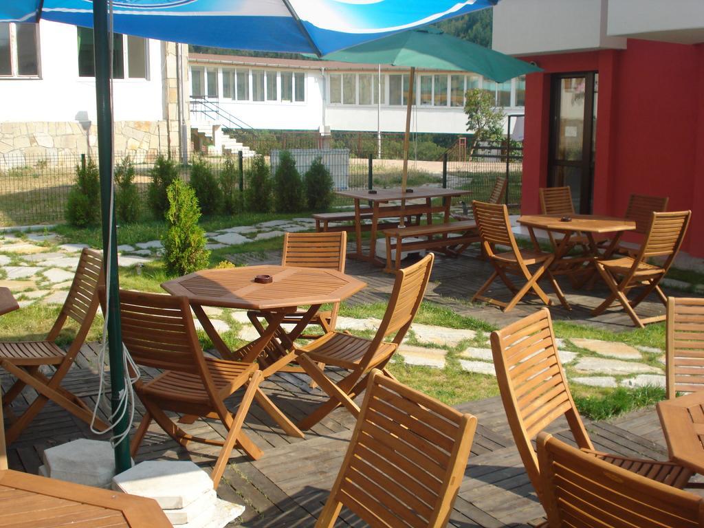 Hotel Byalo More Banite Exterior foto