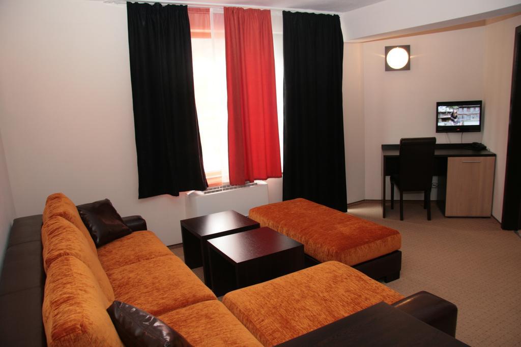 Hotel Byalo More Banite Cameră foto